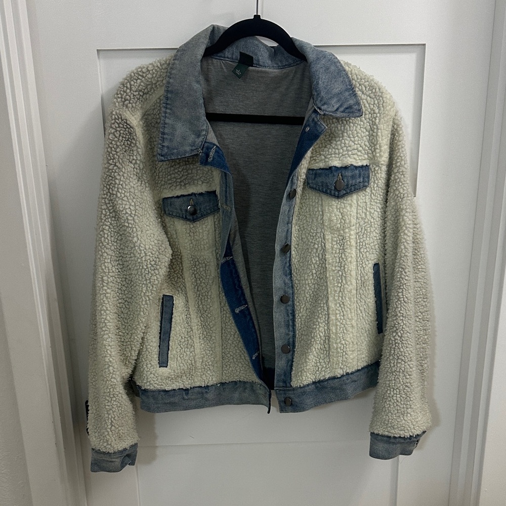 Stylish Sherpa Denim Jacket